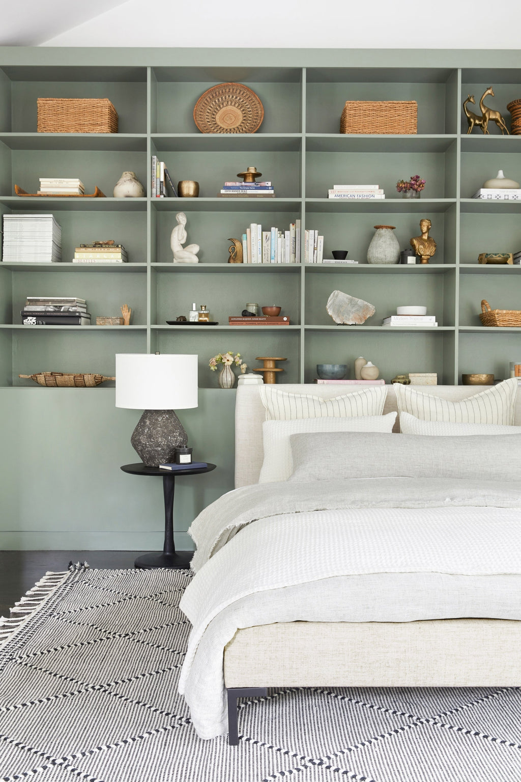 Keyana Table Lamp