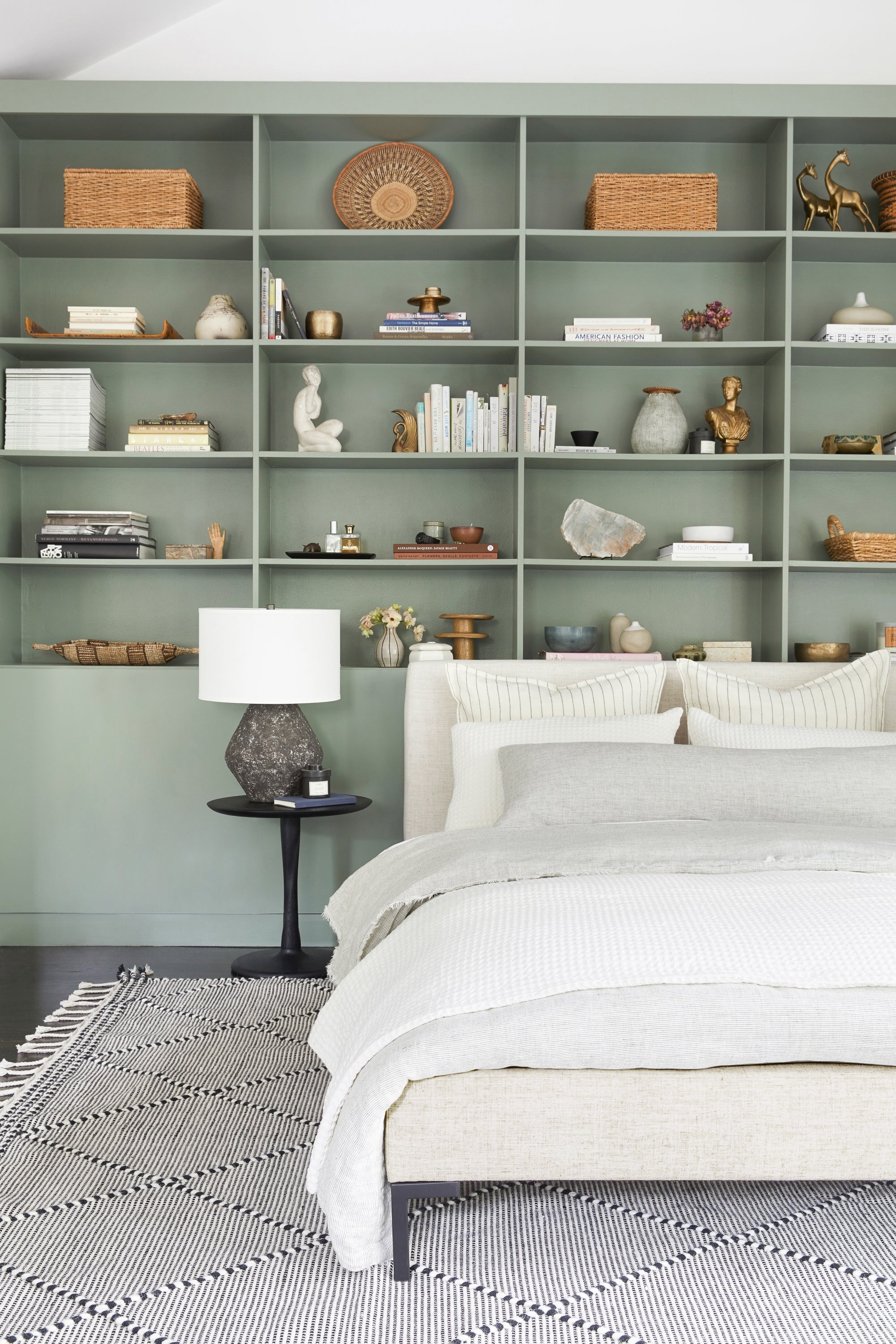 Keyana Table Lamp