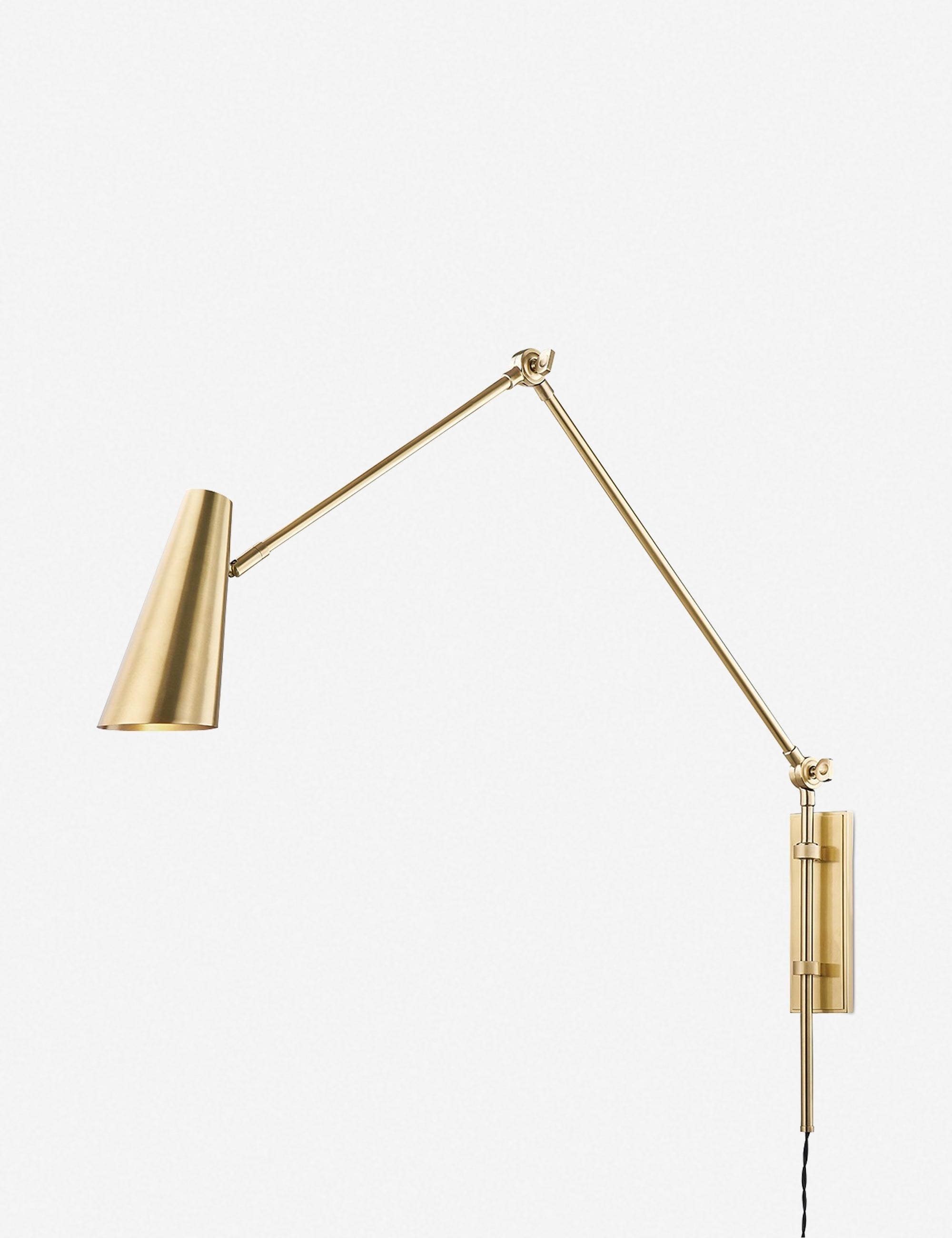 Symphony Plug-In Sconce