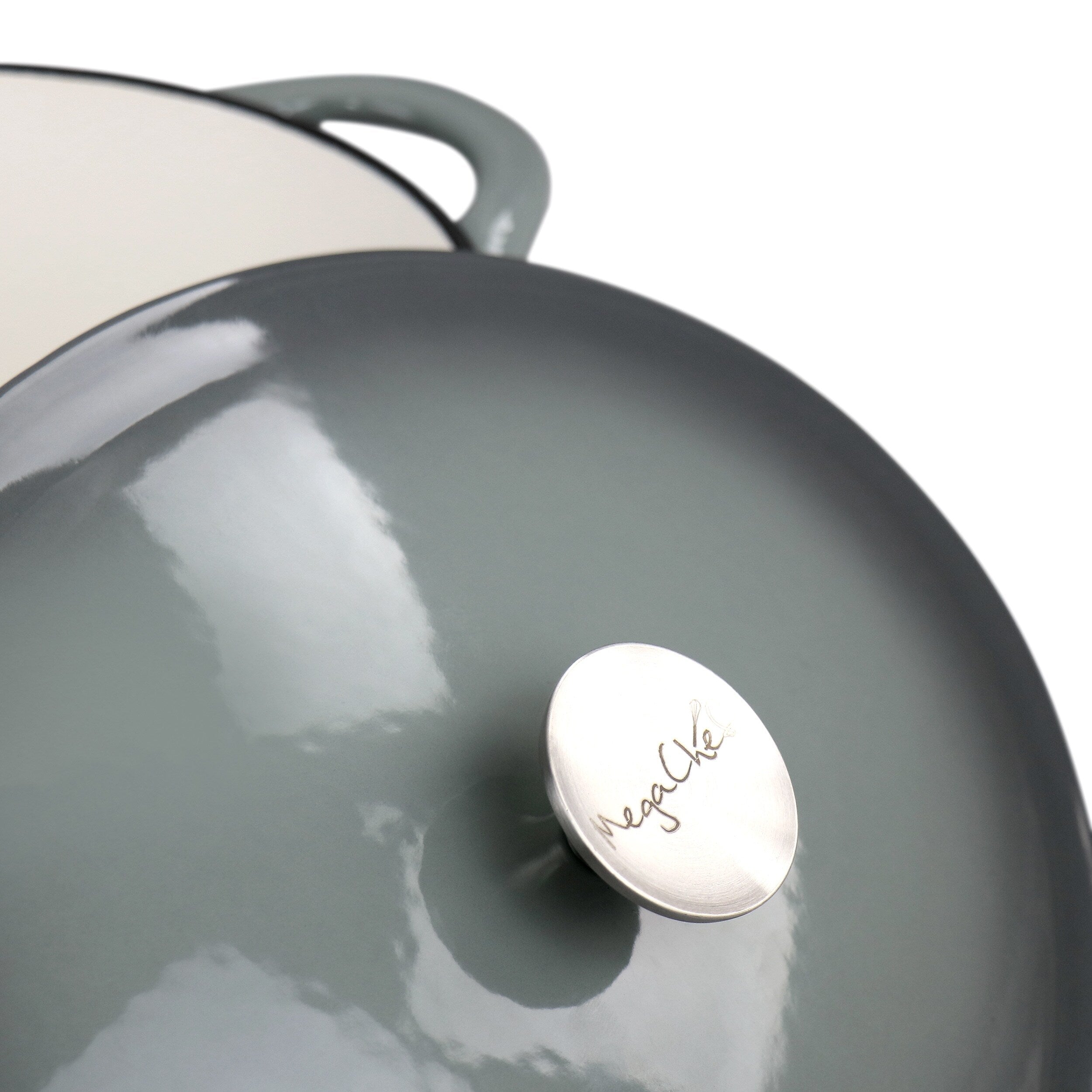 7 Quarts Oval Enameled Cast Iron Casserole in Storm Cloud