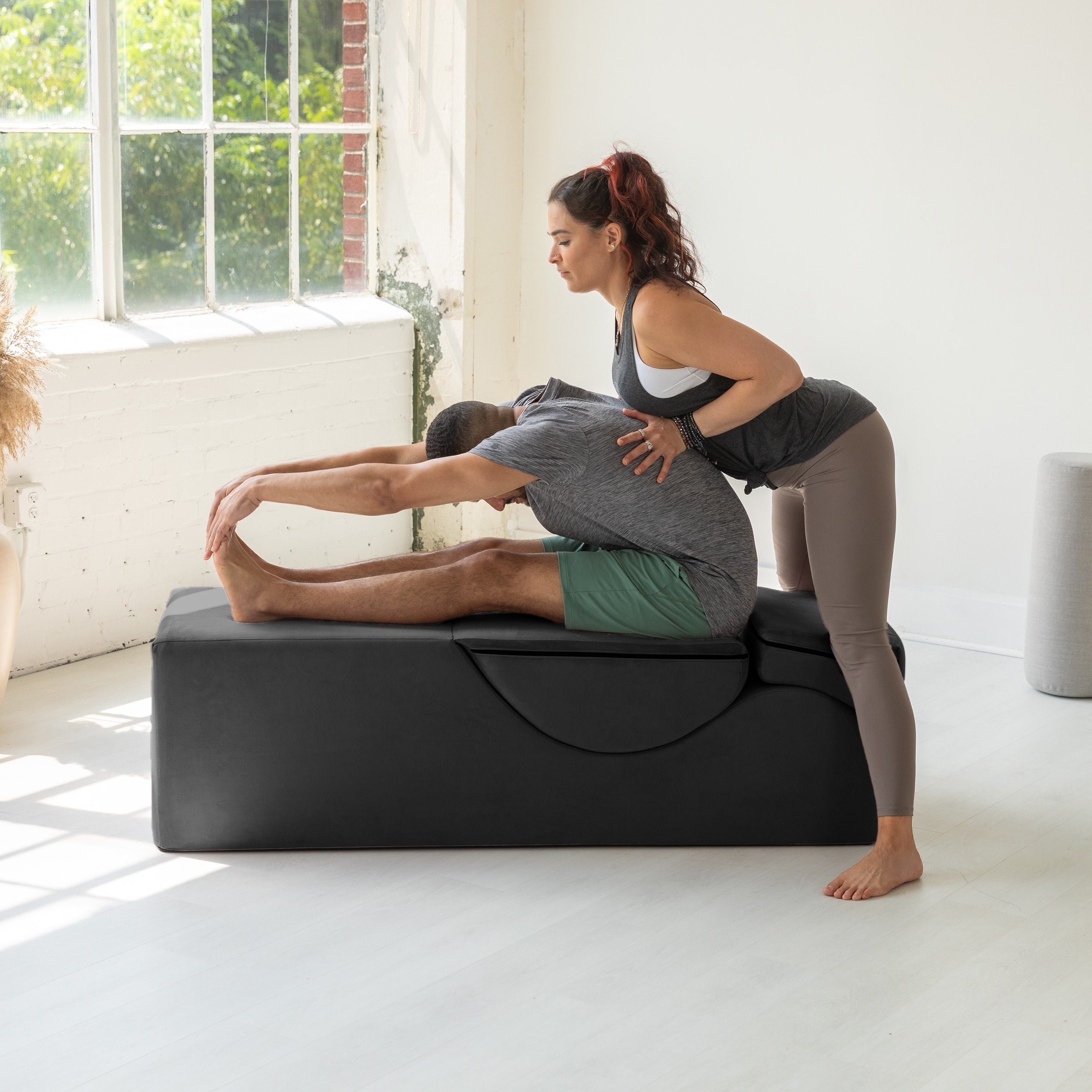 Avana Kami Convertible Chaise / Yoga & Massage - 2-In-1 Ottoman with Concealed Fold Out Yoga Lounge Chair, Microvelvet - N/A