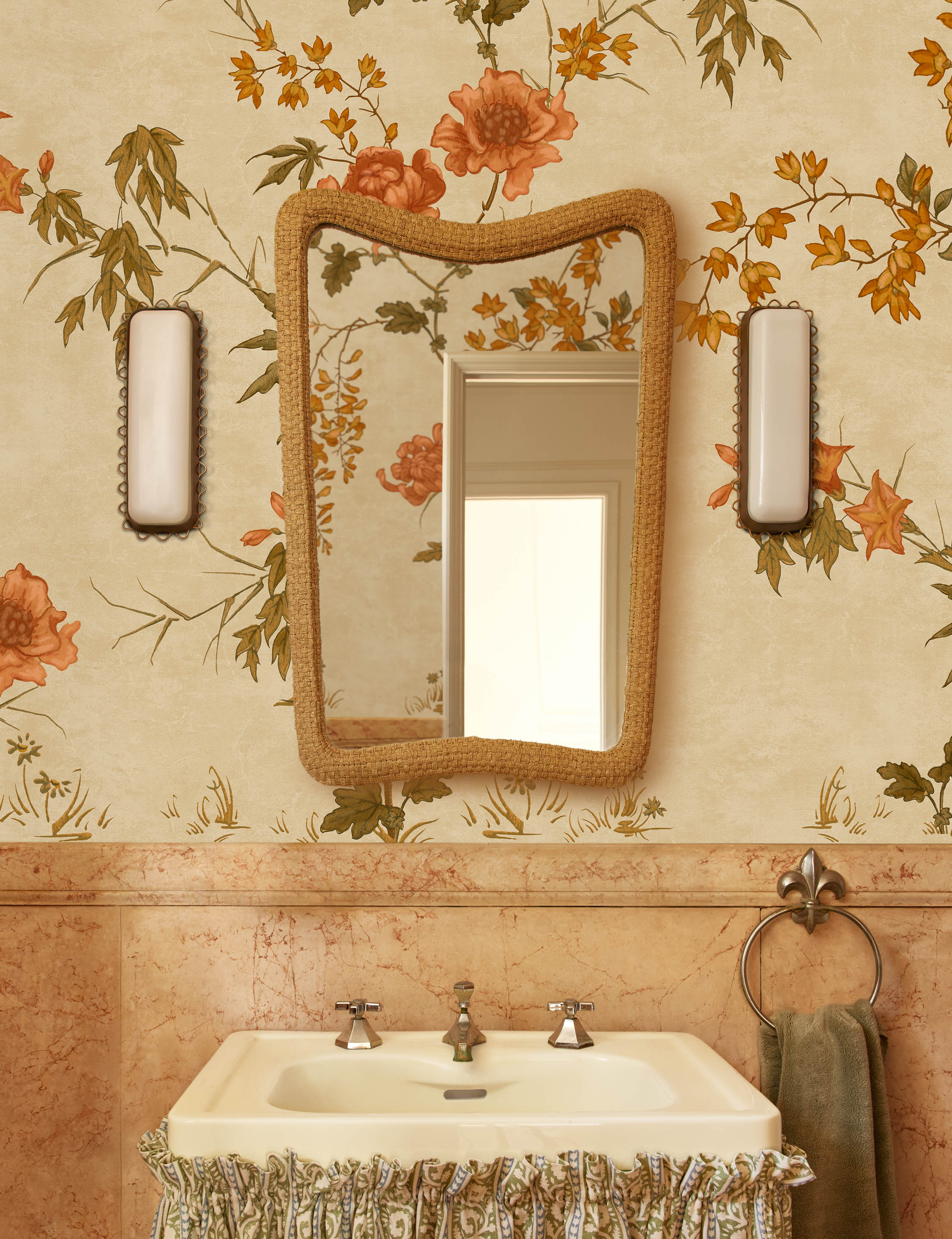 Savita Sconce