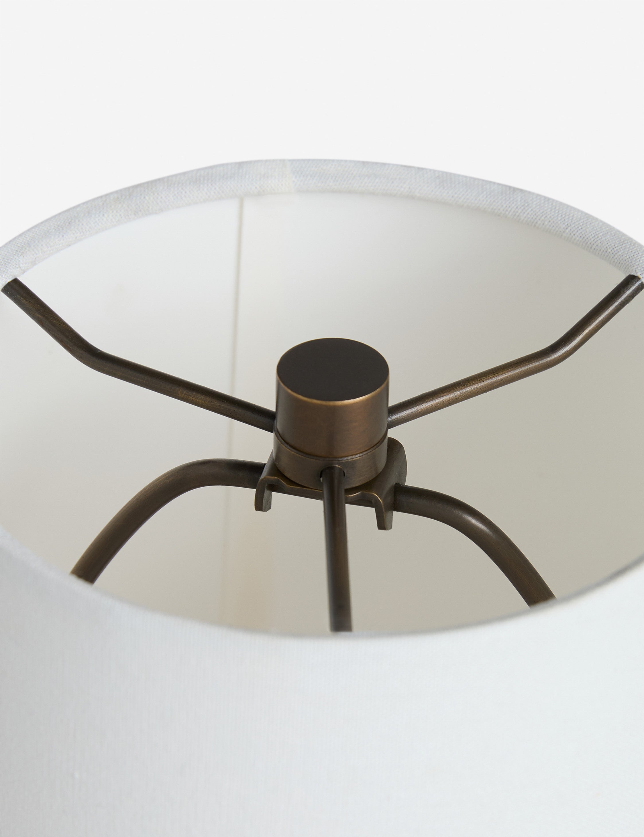 Seri Table Lamp