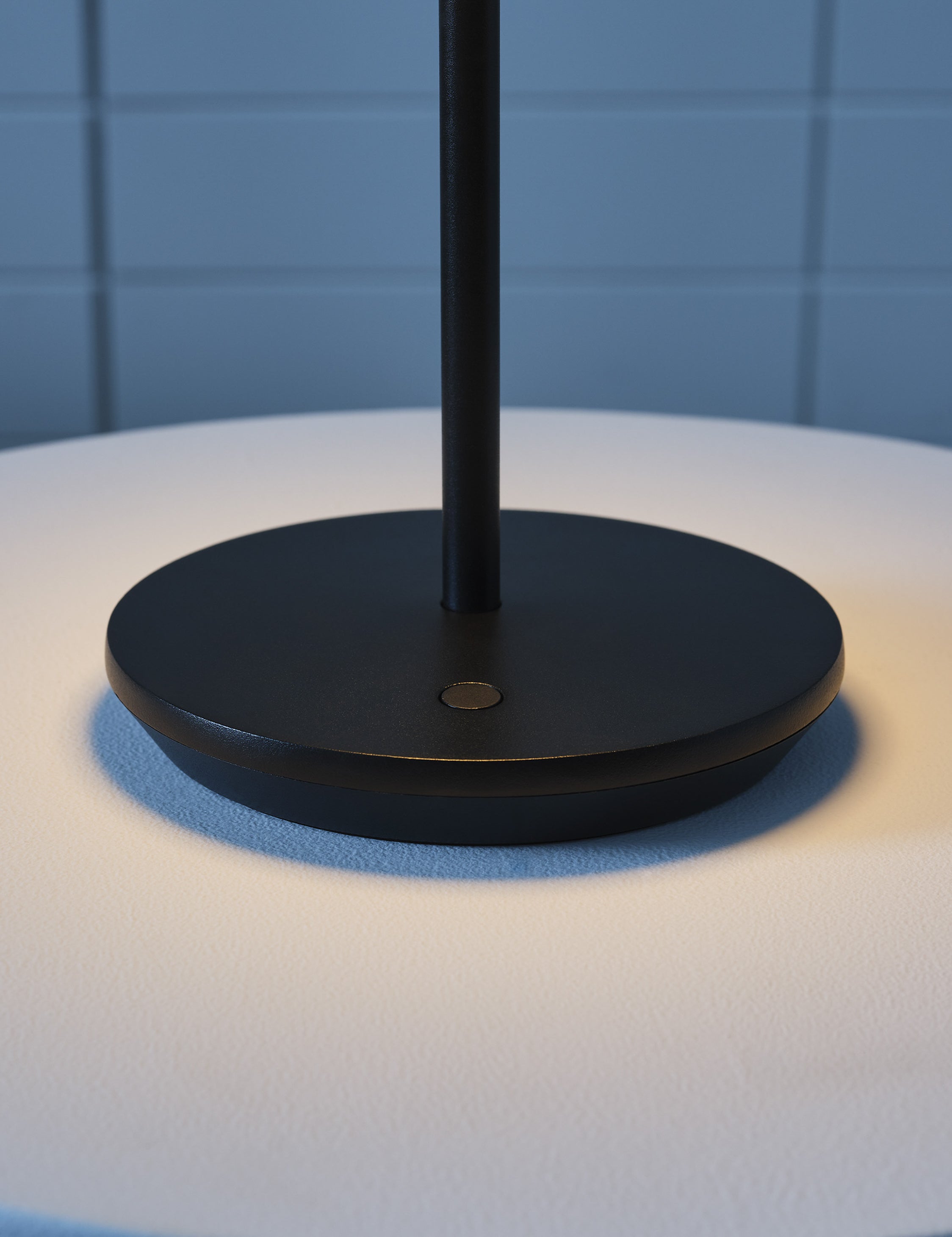 Carla Cordless Table Lamp