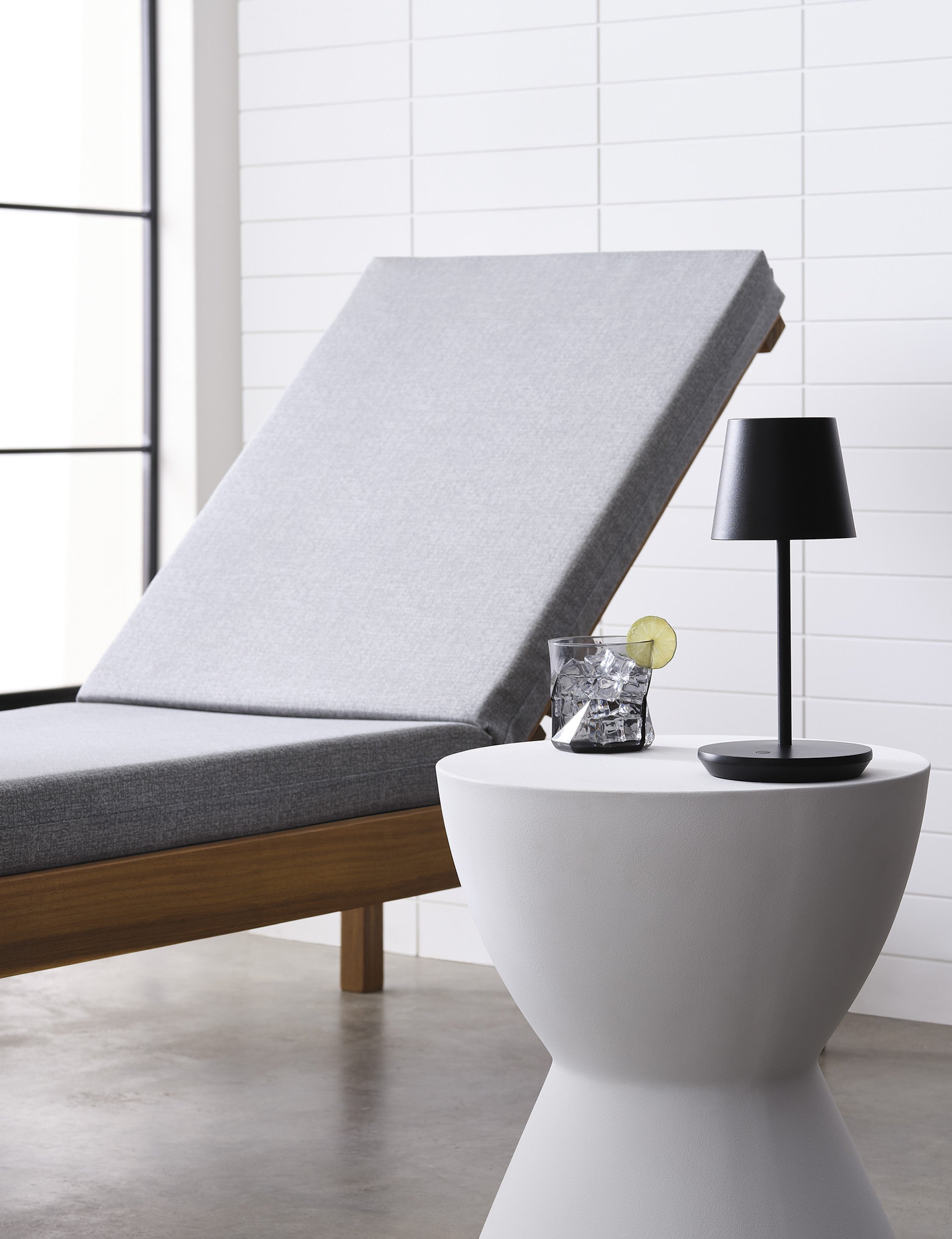 Carla Cordless Table Lamp