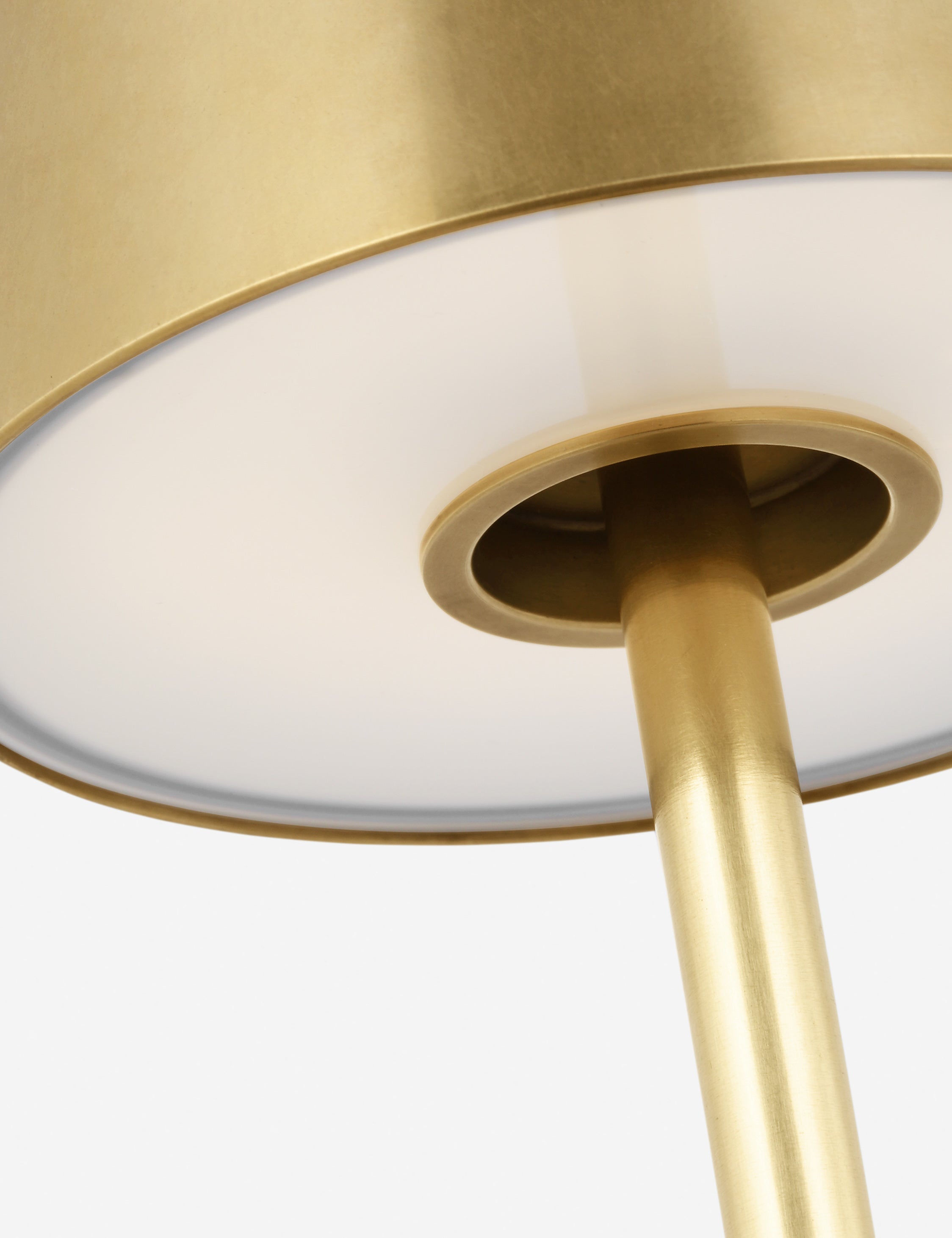 Carla Cordless Table Lamp