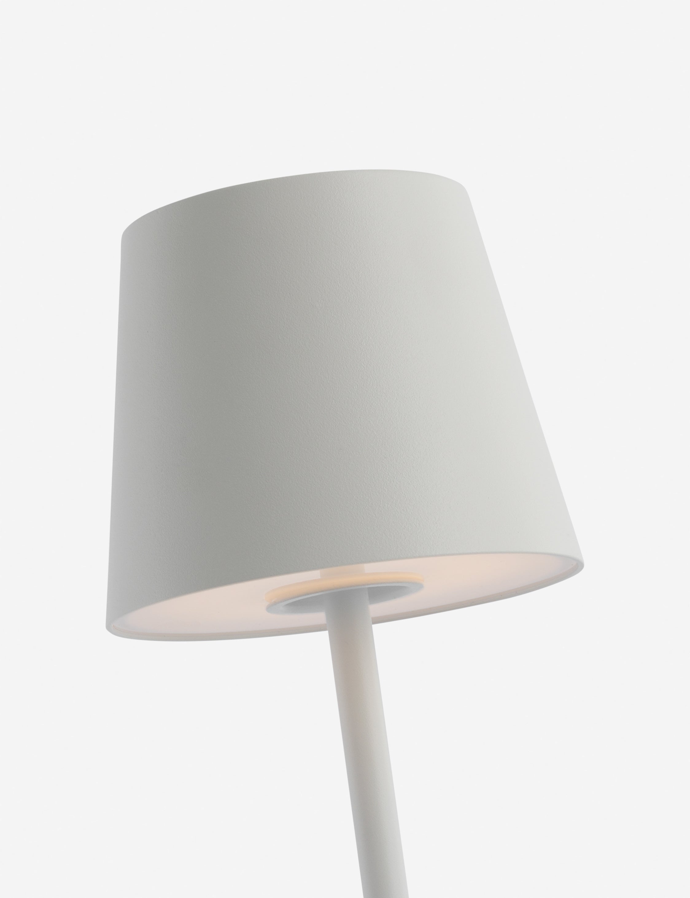 Carla Cordless Table Lamp